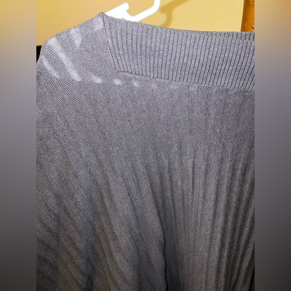 SOLD - Lululemon Forward Flow Poncho OS - Picture 8 of 9